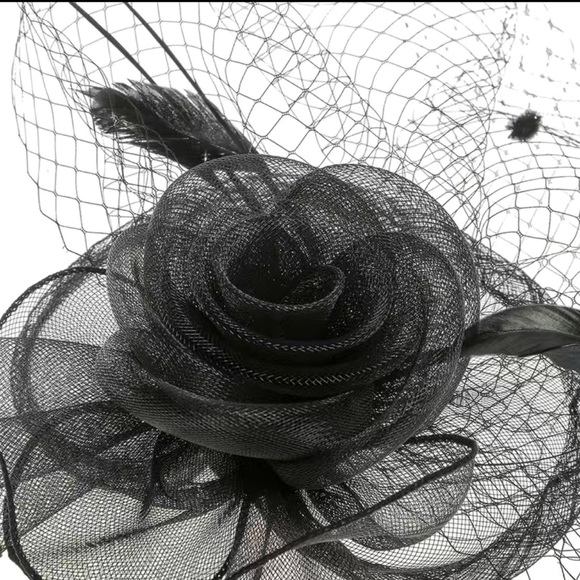 💕Fascinator Birdcage Feather Flower Mesh Wedding tea party Veil. White - Picture 5 of 8